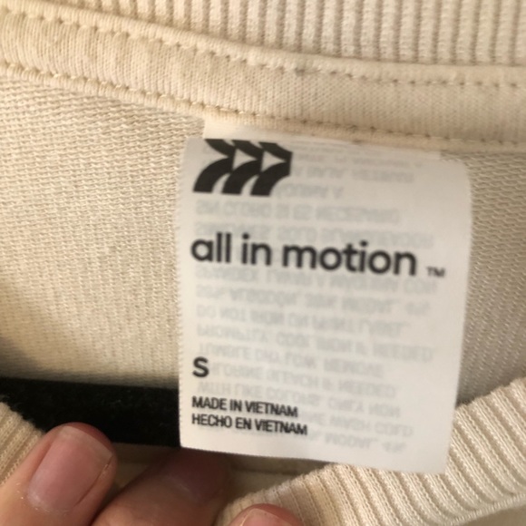 All in Motion Cream Crew Neck, Small - Picture 6 of 7